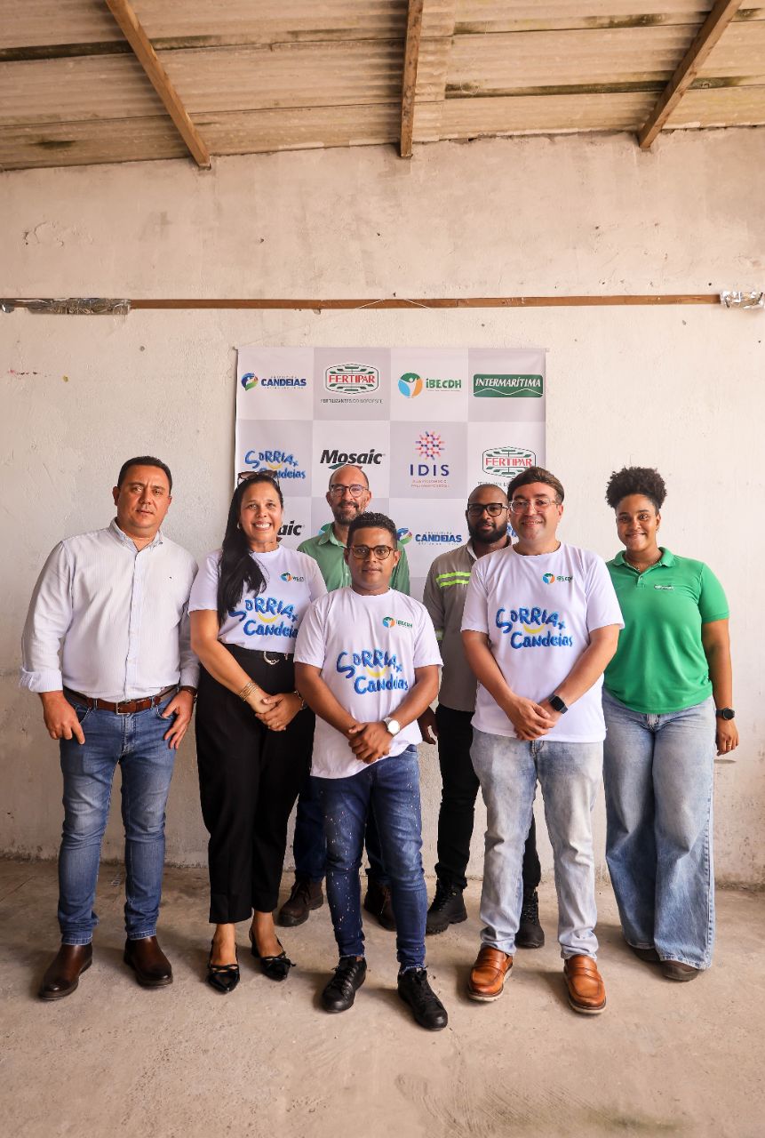 ENTREGA DO PROJETO  “SORRIA + CANDEAIS”